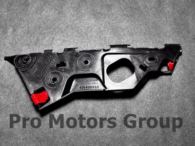 Държач предна броня ДЕСЕН OEM Opel Corsa D 2006-2015 / 13179961 