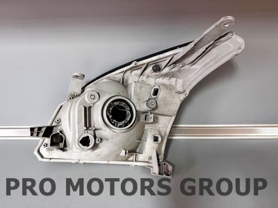 Фар Десен Toyota Land Cruiser FJ120 2003-2009 *със забележка