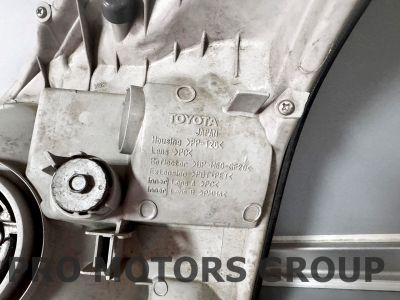 Фар Десен Toyota Land Cruiser FJ120 2003-2009 *със забележка